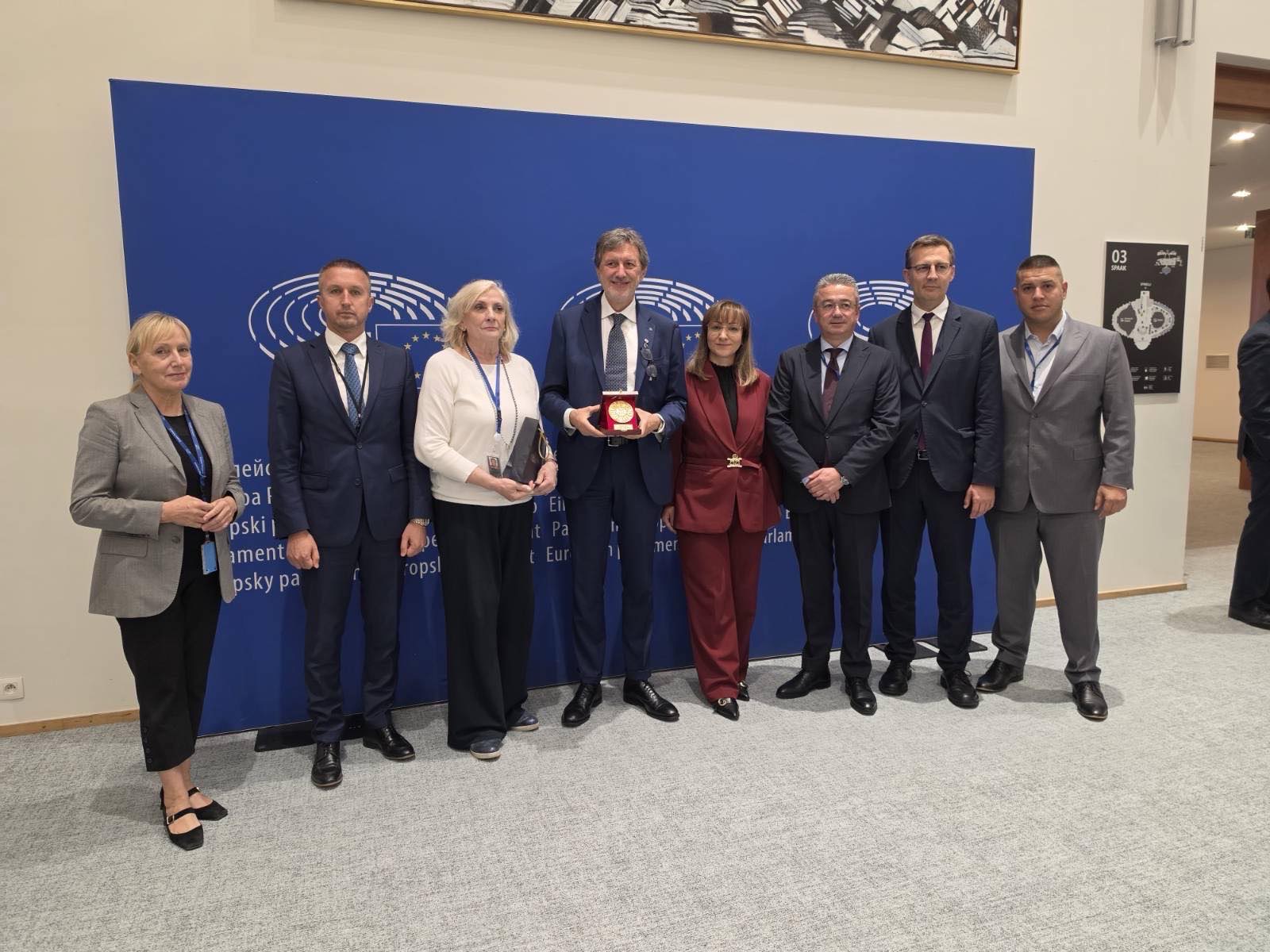 Делегацията на ДПС проведе среща с председателя на групата на Консерваторите и реформистите в Комитета на регионите в Брюксел