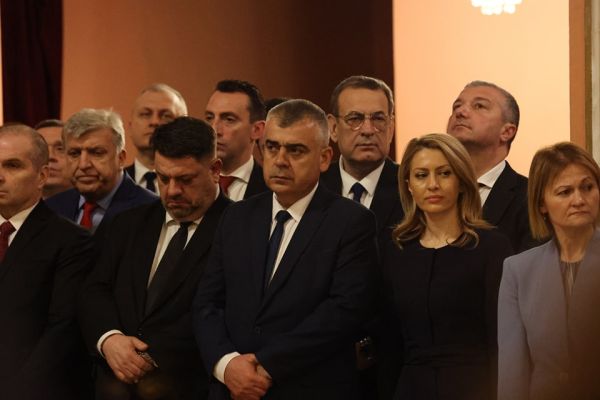 Чакъров и Садъков на официалния прием на президента Радев