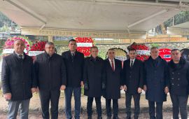 HÖH Yeni bir Başlangıç Mümün Gençoğlu'nun anısına ve çalışmalarına saygı duruşunda bulundu