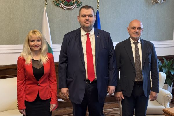 Делян Пеевски, лидер на ДПС и ПГ на ДПС-НОВО НАЧАЛО възложи на депутатите от Видин план за подкрепа на хората в най-бедния регион в страната