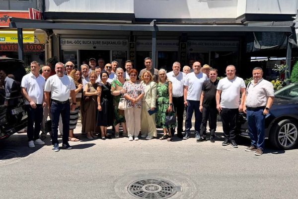 Делегацията на ДПС продължи програмата си в Република Турция със среща с представители на изселническата общност от България в района на Буджа, Измир