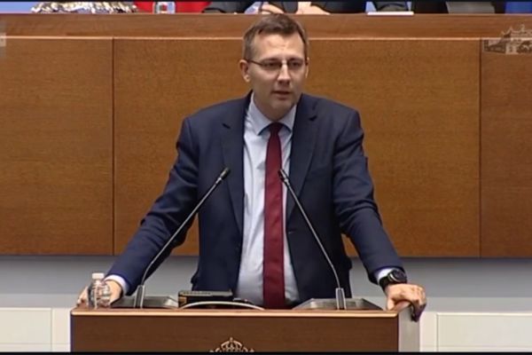 Изказвания на Станислав Анастасов от парламентарната трибуна 