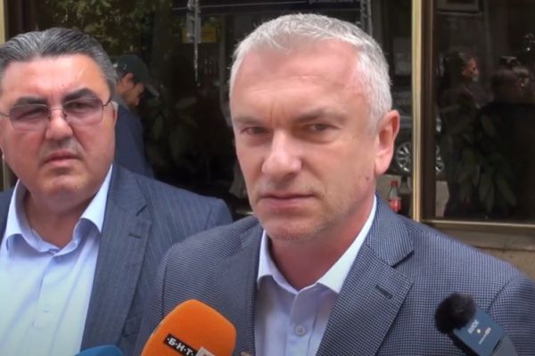Джейхан Ибрямов: Помолихме добронамерено държавните институции да не бъдат майка за едни - мащеха за други