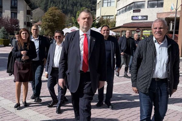 Делян Пеевски, лидер на ДПС:  Ще бъдем с всеки, който е репресиран от новата Държавна сигурност! Няма да пречупите ДПС! 